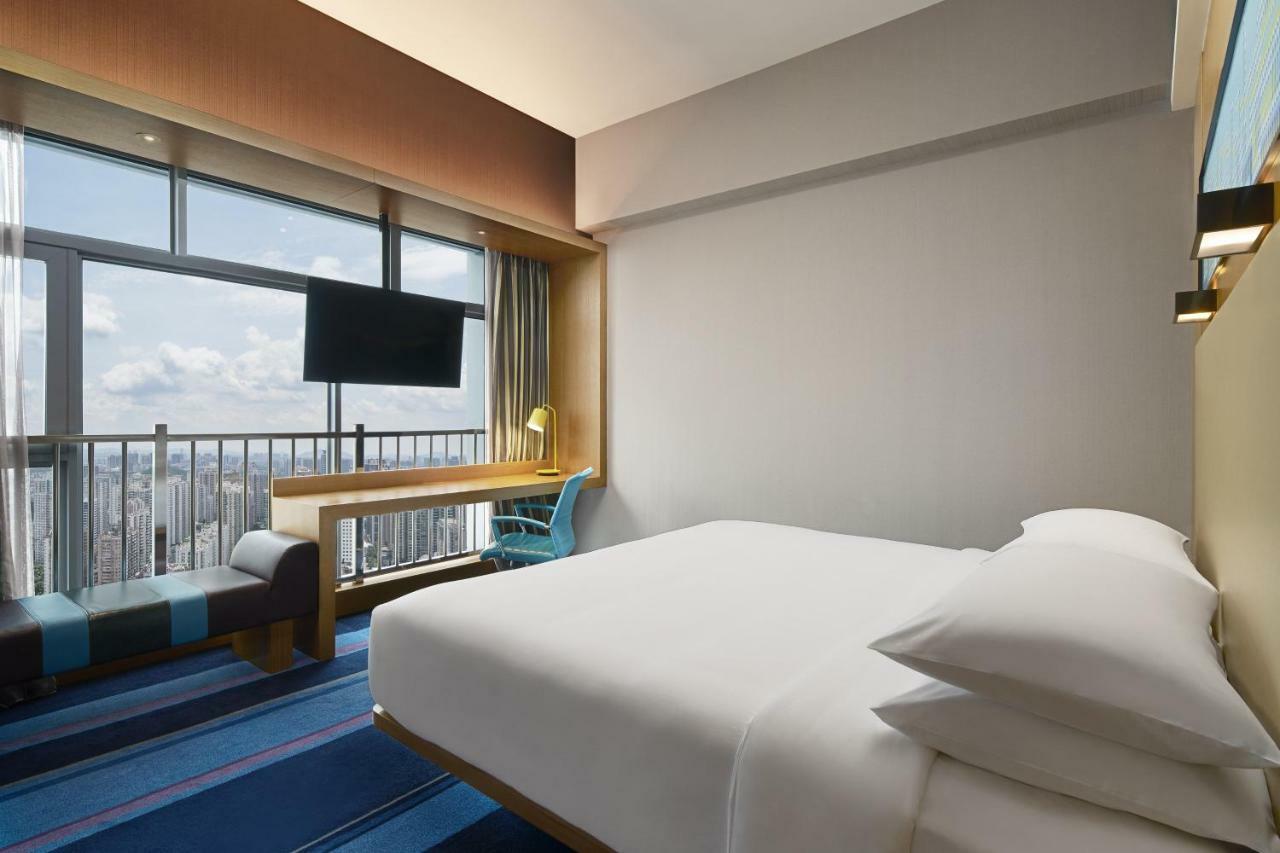 Aloft Guangzhou Tianhe Hotel Bagian luar foto